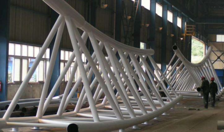 汉川管廊钢结构与桁架结构的管道支架应该如何区分